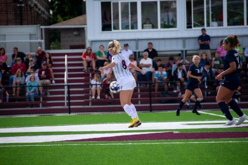 womenssoccer-endicott-bonavita