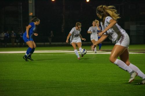 womenssoccer-wne-dale
